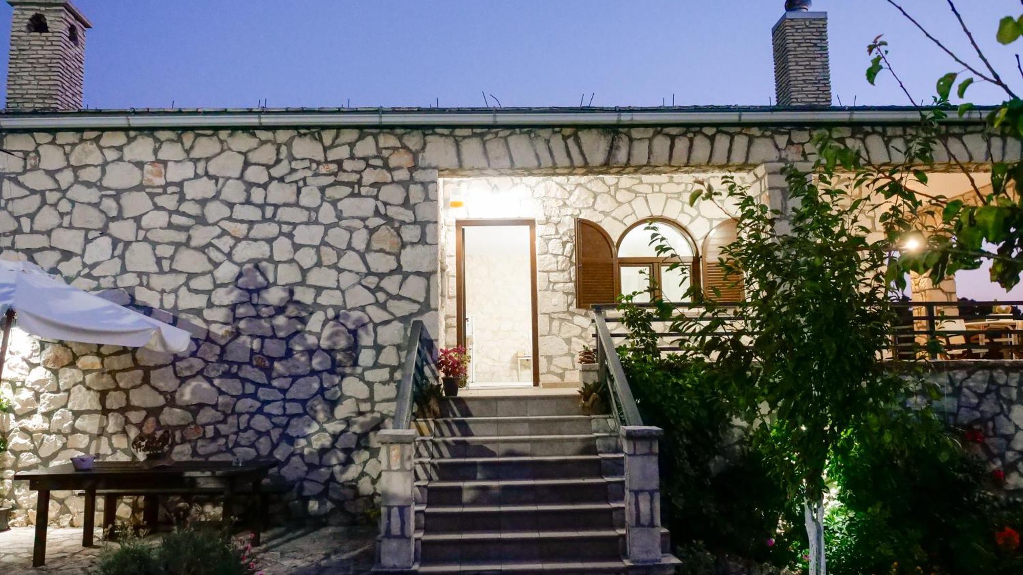 Fterini Apartments Sterna & Alletri Agios Leon Buitenkant foto